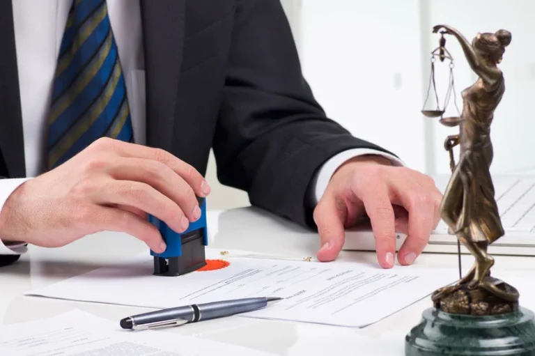 Translation of notarized documents: the case of a driver’s license