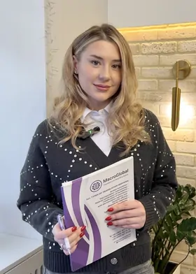 Катерина Воронцова — директор бюро перекладів МакроГлобал